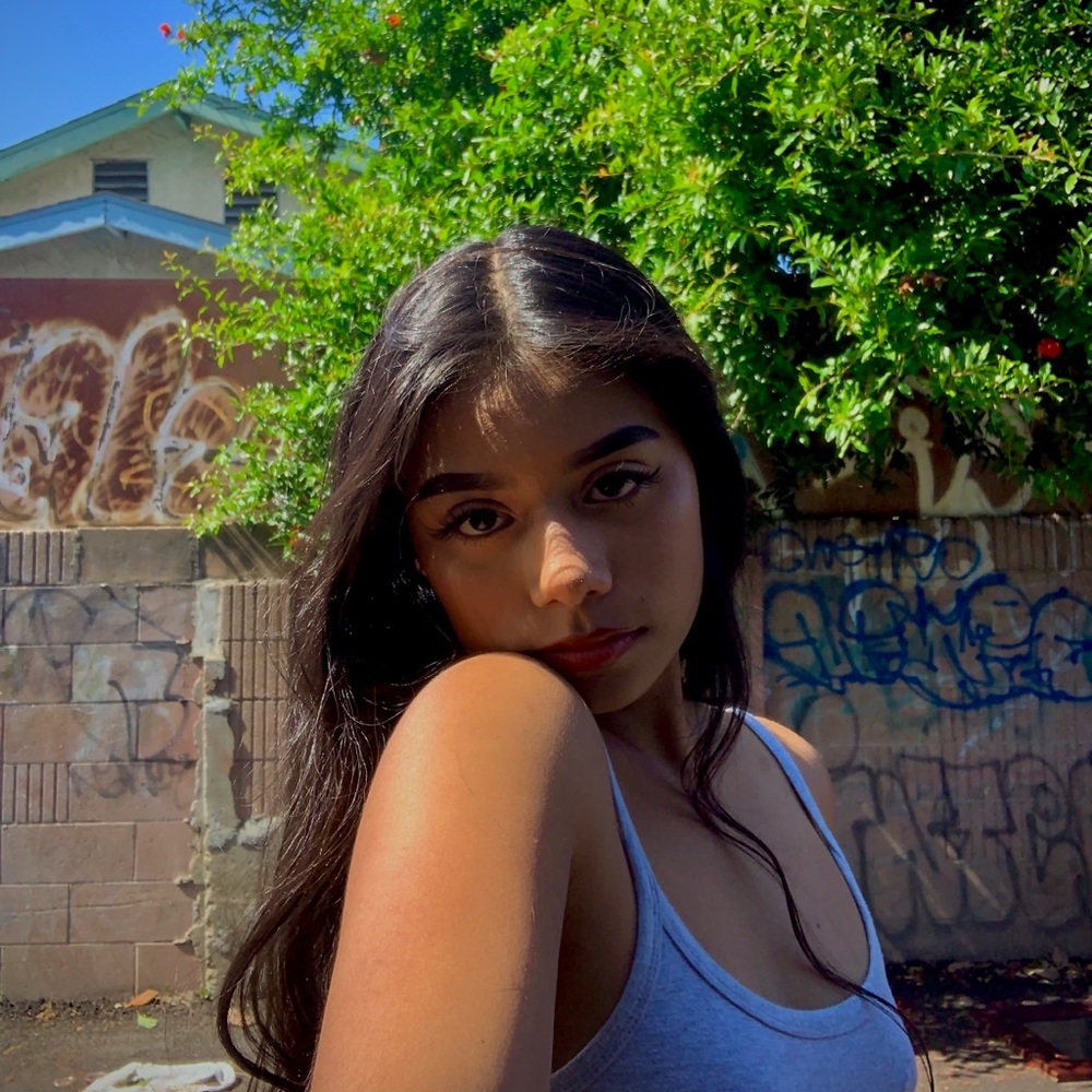 Meet your Posher, Jovana